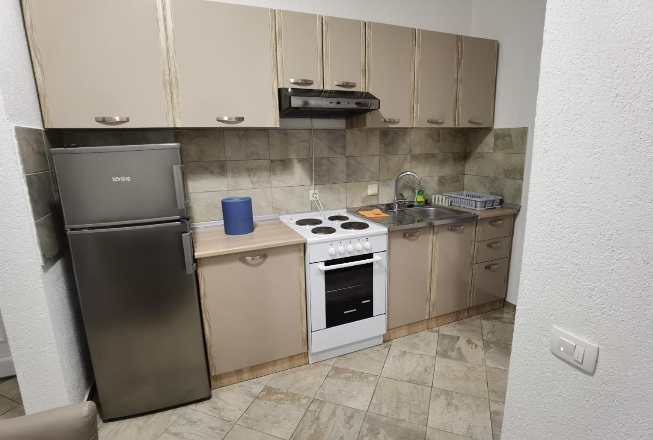 Apartments Beciri Sveti Vid-Miholjice Eksteriør billede